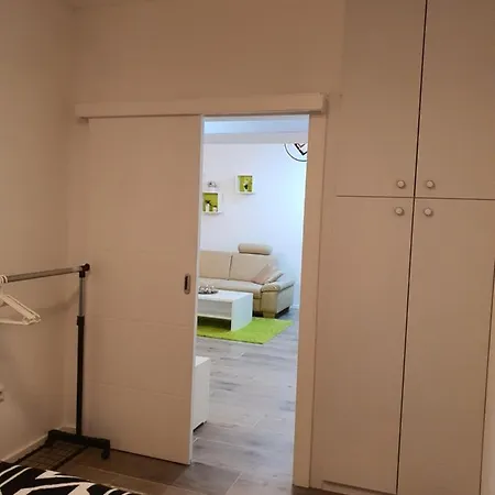 Gandi Apartment *