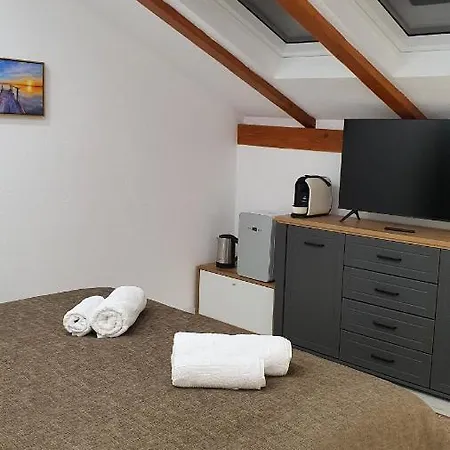 Apartment Gandi Bihac